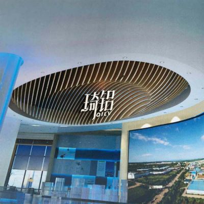 弧形鋁方通0138